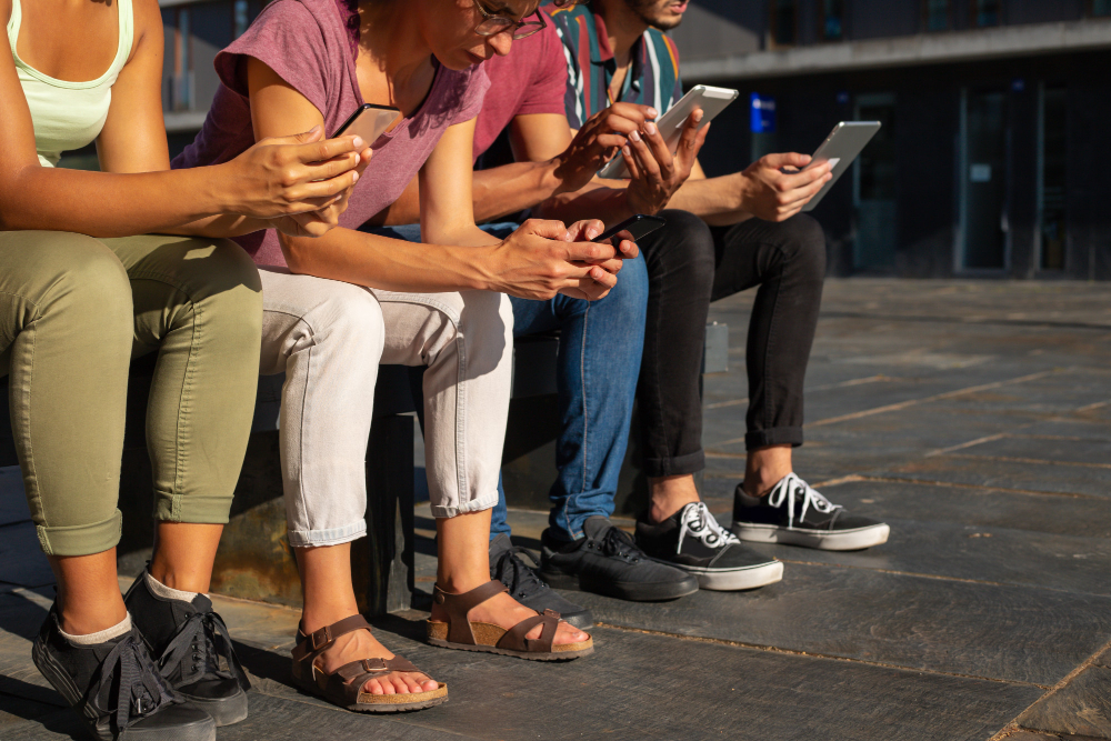 Comment envoyer un SMS avec un faux numéro gratuit ?