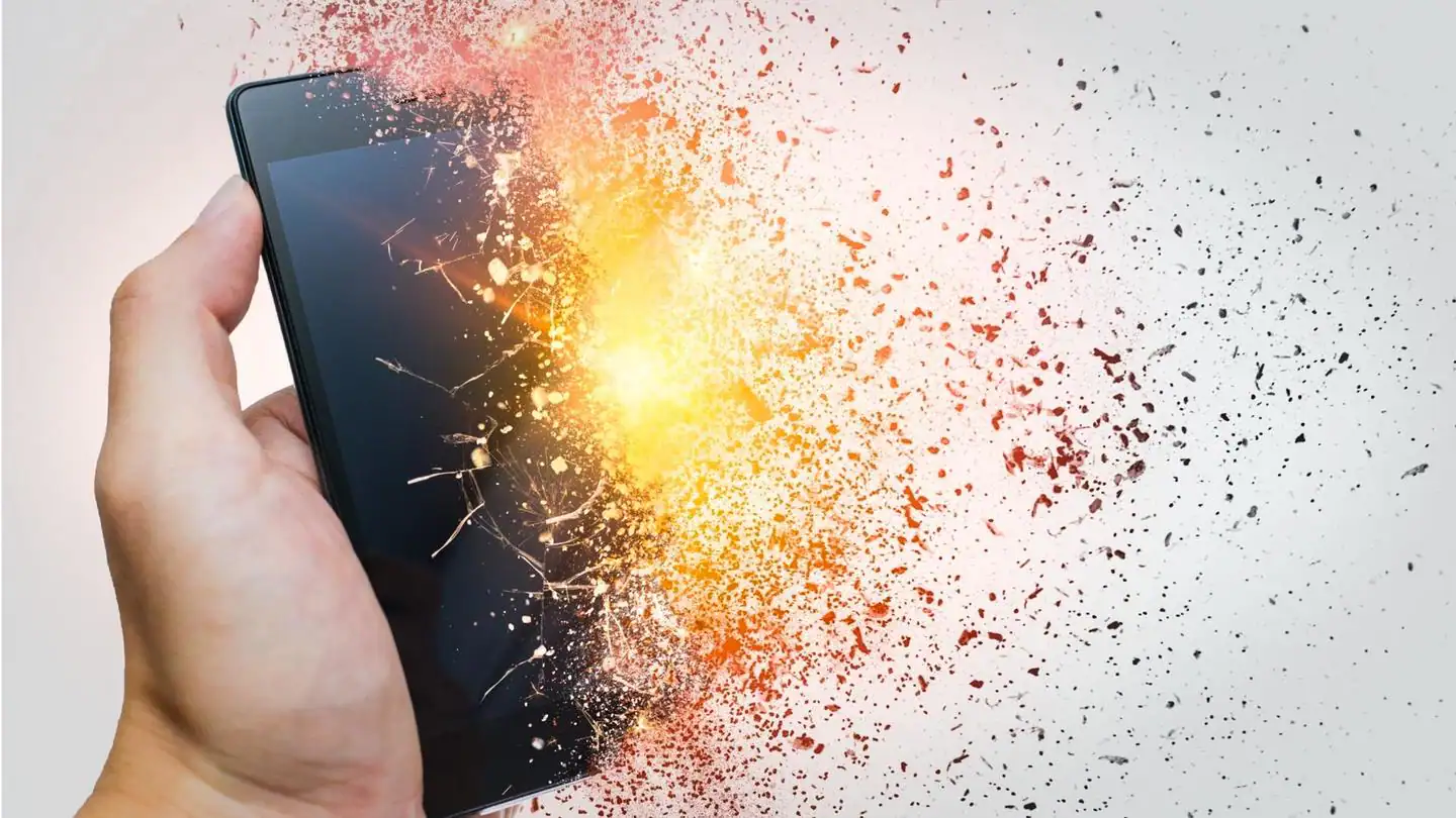 Téléphones portables et explosions : démêler le vrai du faux concernant les risques réels des batteries lithium-ion modernes